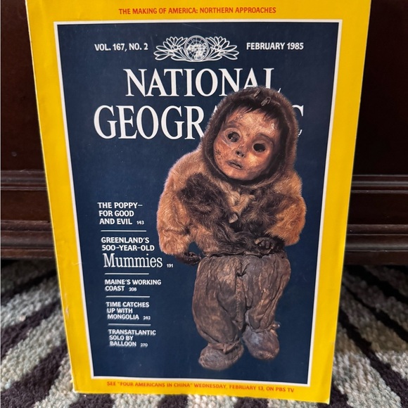National Geographic: Complete 1985 Issues with Maps - Picture 3 of 13